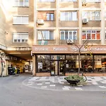 The Artist - 1bedroom In Center Appartement *