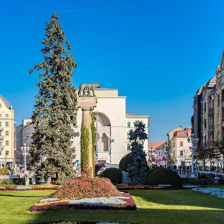 The Artist - Central Apartment Near Victory Square Timisoara