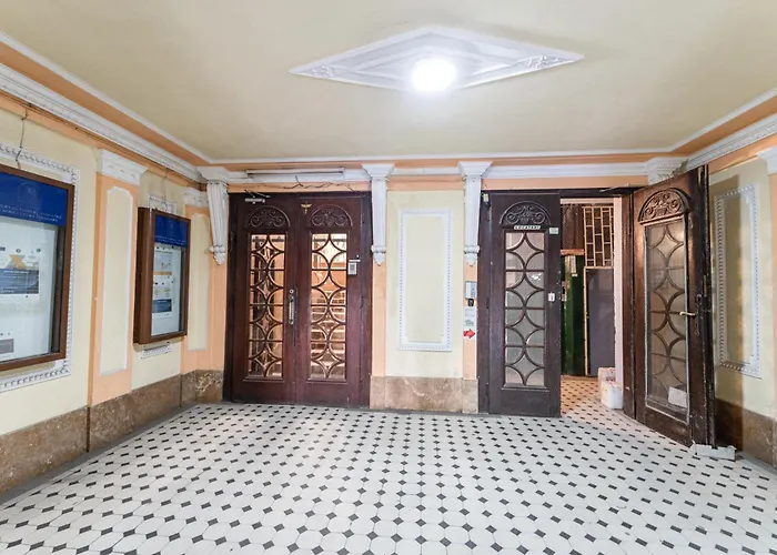 The Artist - 1bedroom In Center Apartment *